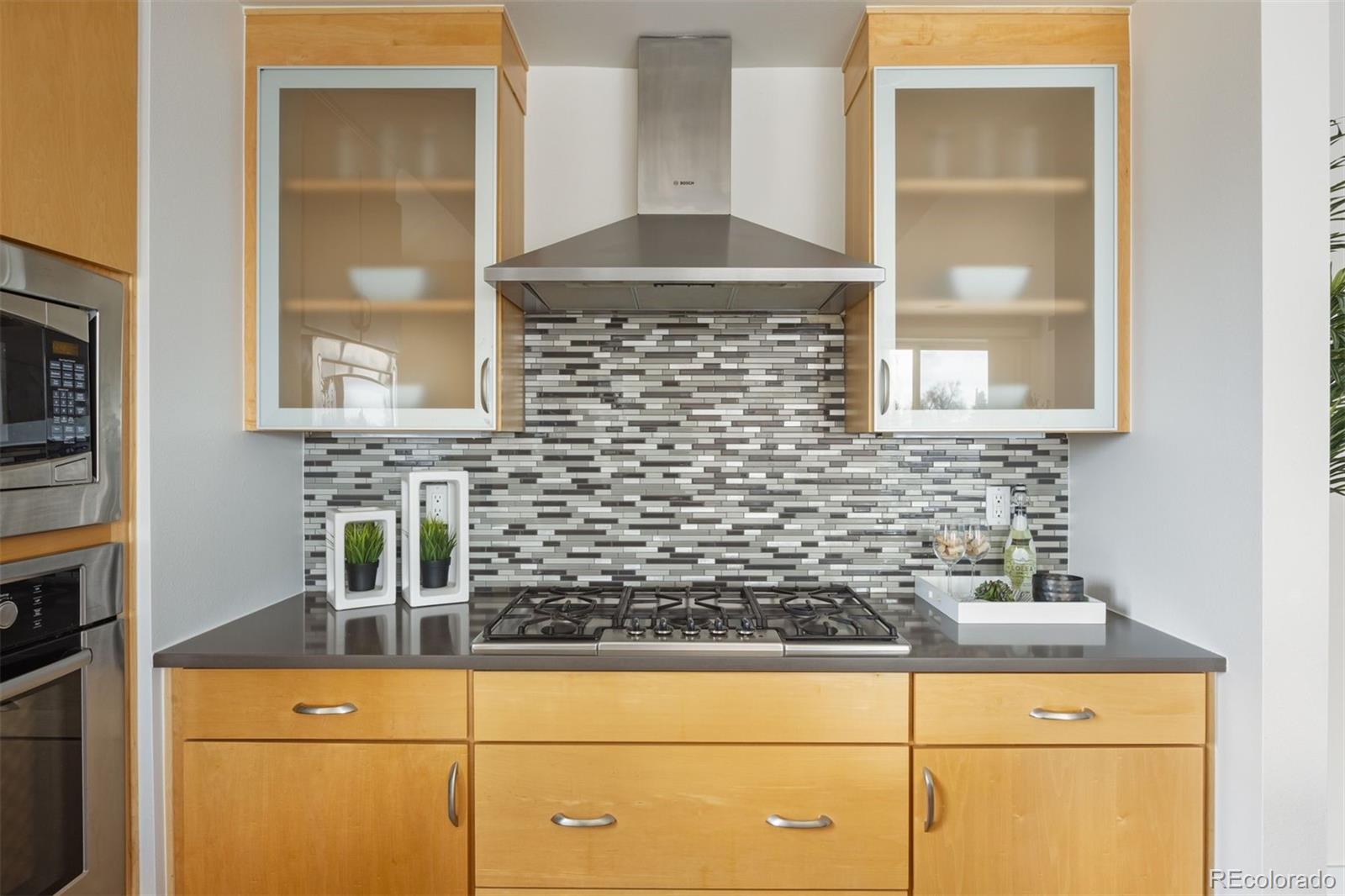 MLS Image #11 for 360 s lafayette street 301,denver, Colorado