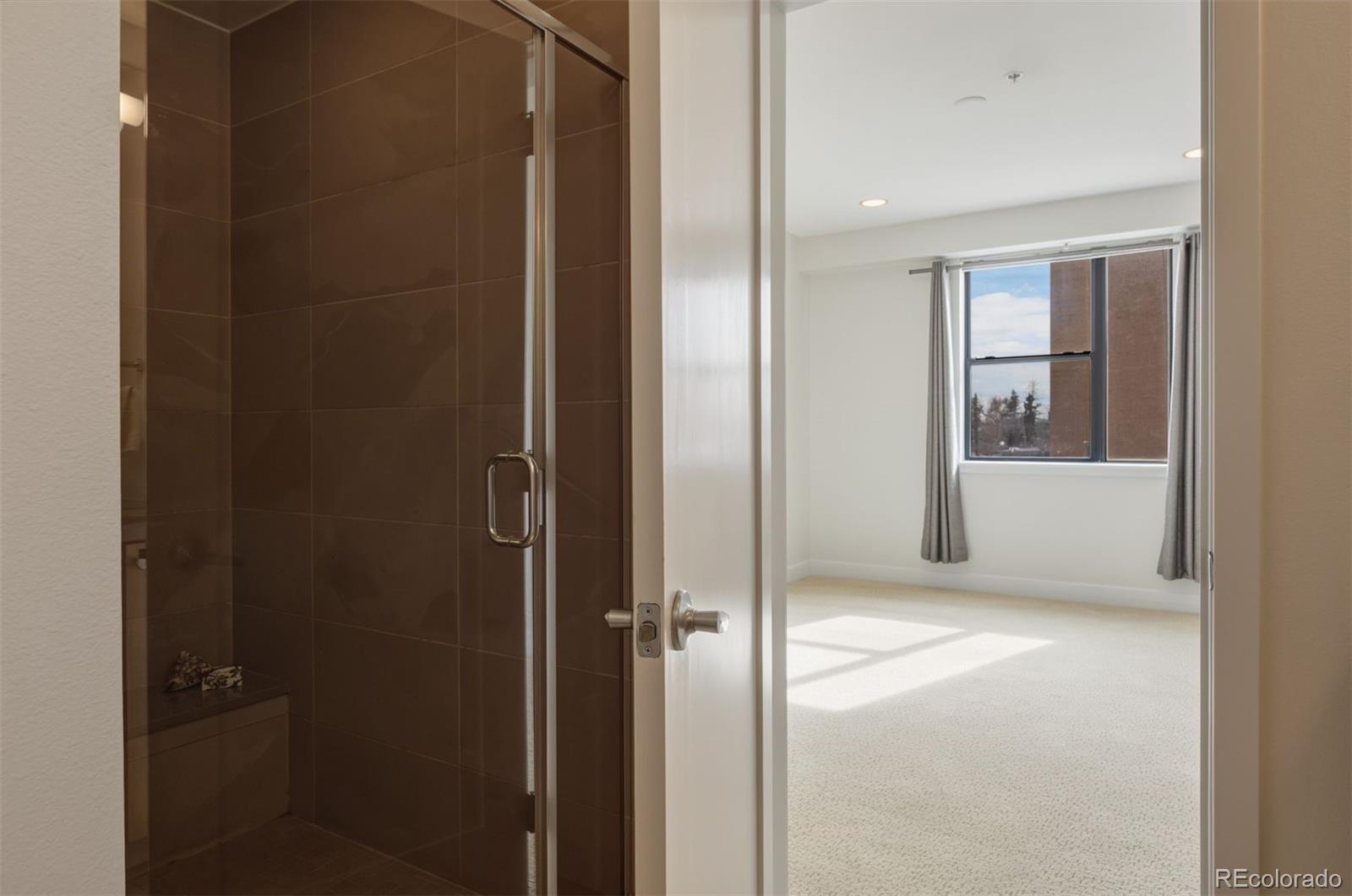 MLS Image #17 for 360 s lafayette street 301,denver, Colorado