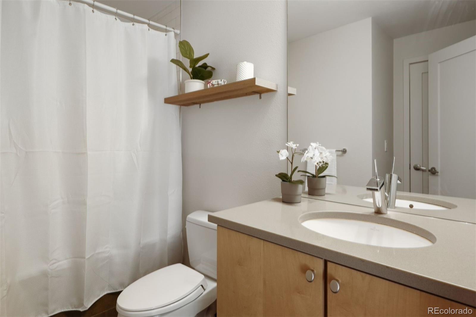 MLS Image #19 for 360 s lafayette street 301,denver, Colorado