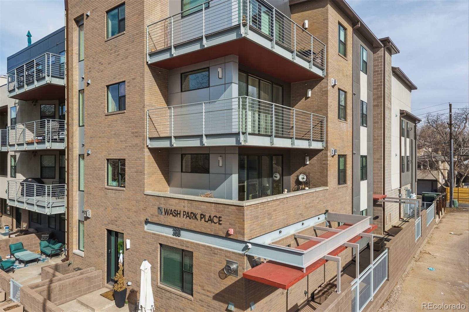 MLS Image #2 for 360 s lafayette street 301,denver, Colorado