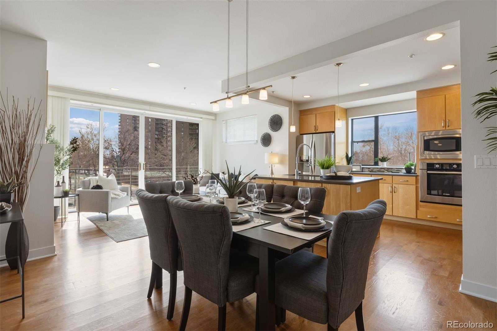 MLS Image #9 for 360 s lafayette street 301,denver, Colorado