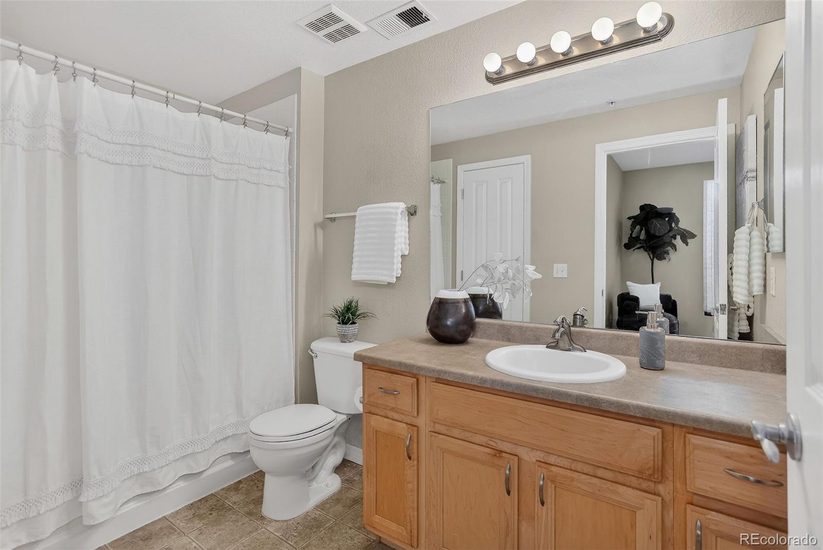 MLS Image #11 for 14300  waterside lane g5,broomfield, Colorado