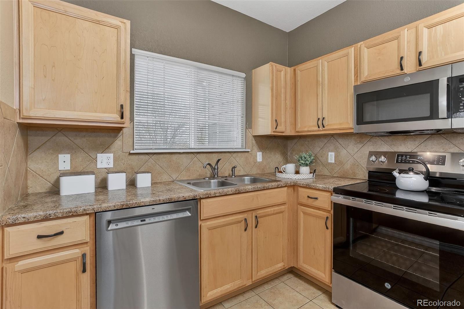MLS Image #6 for 14300  waterside lane g5,broomfield, Colorado