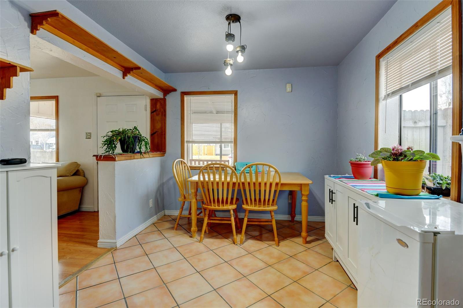MLS Image #5 for 1256  ulster street,denver, Colorado