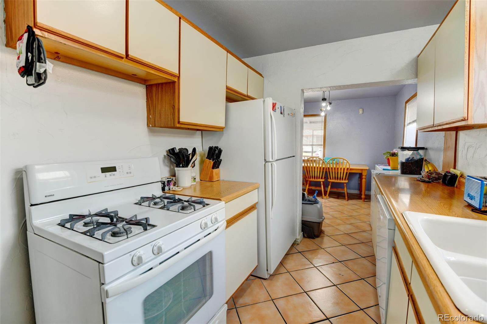MLS Image #8 for 1256  ulster street,denver, Colorado