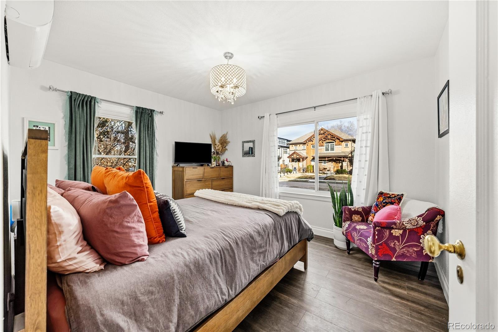 MLS Image #30 for 747  birch street,denver, Colorado
