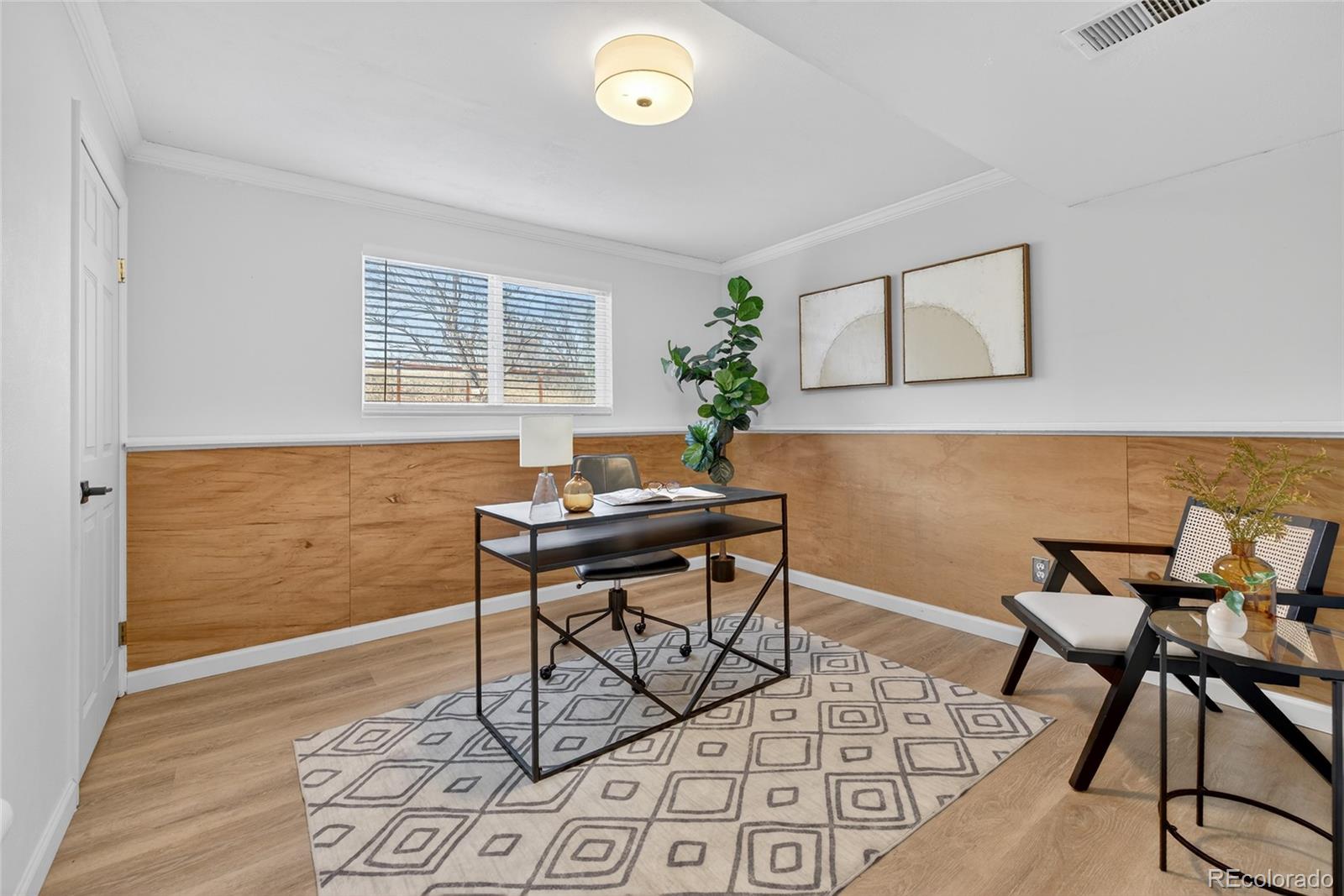 MLS Image #28 for 1531 s queen street,denver, Colorado