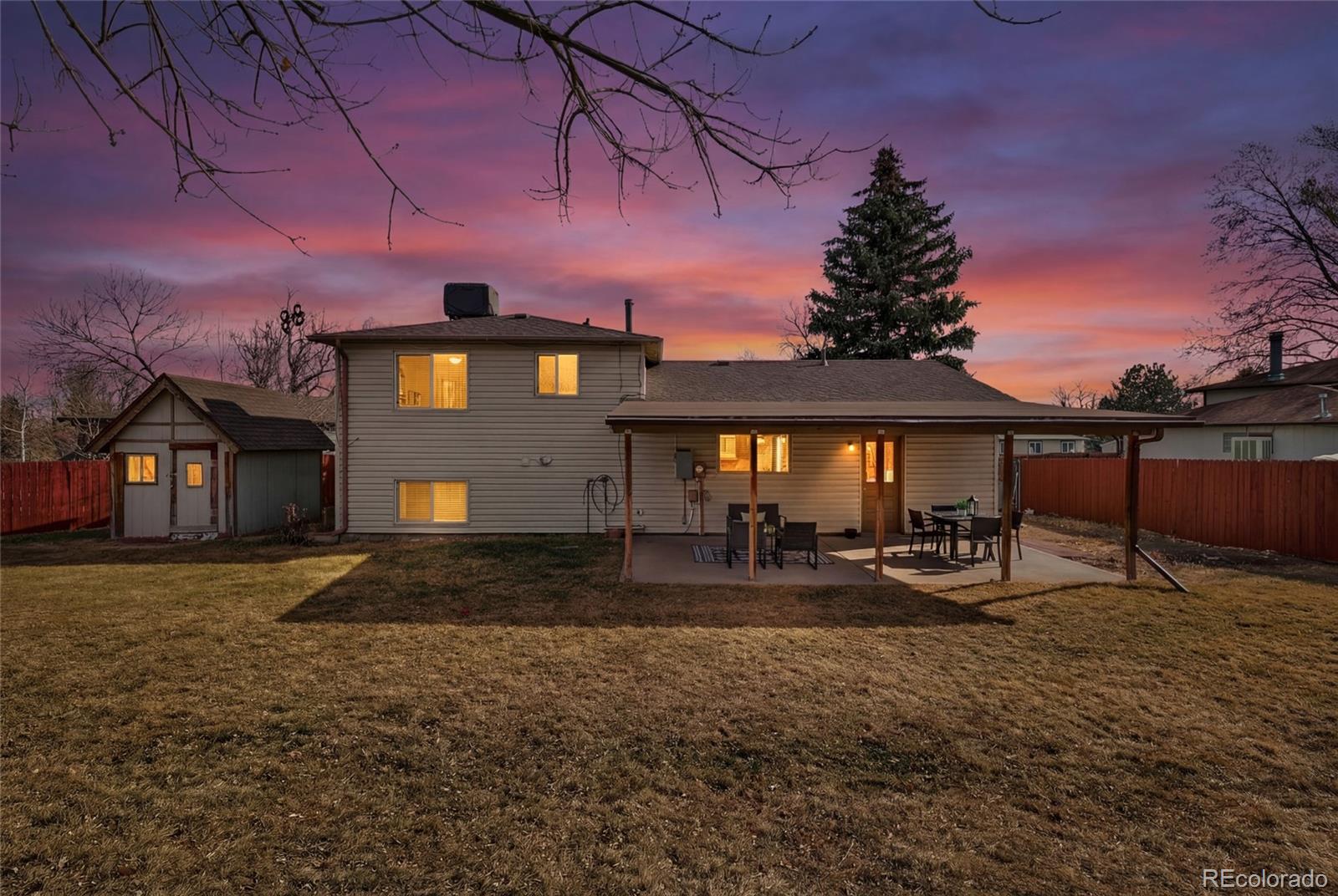 MLS Image #31 for 1531 s queen street,denver, Colorado