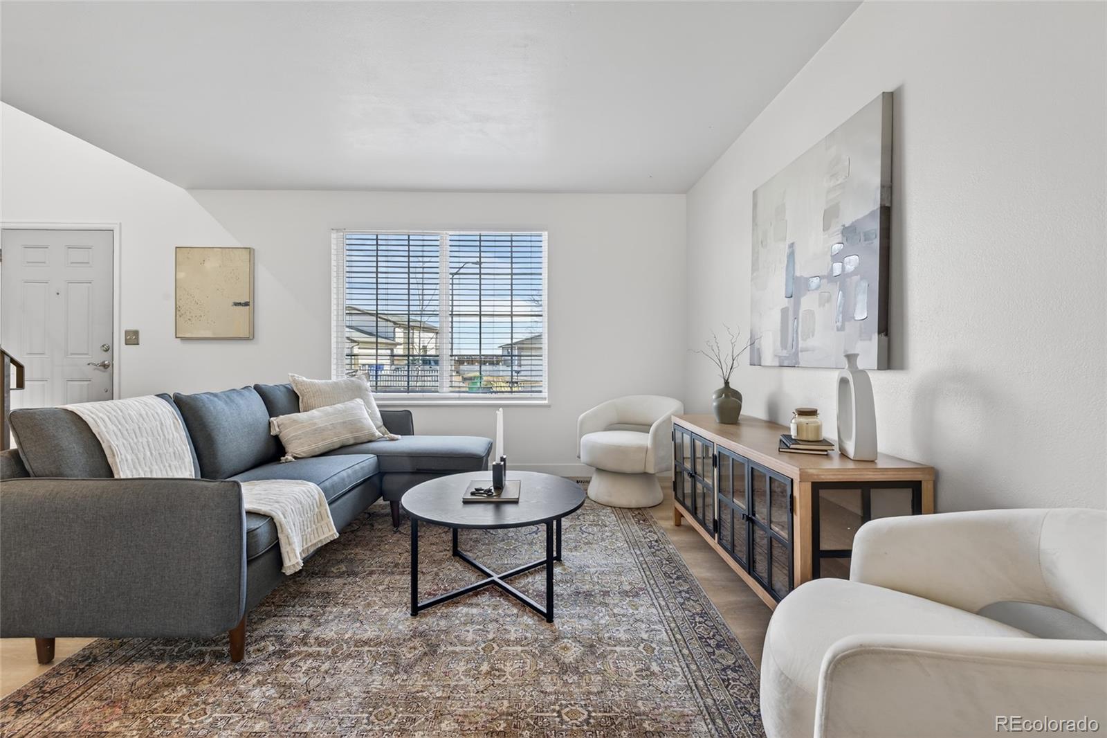 MLS Image #6 for 1531 s queen street,denver, Colorado