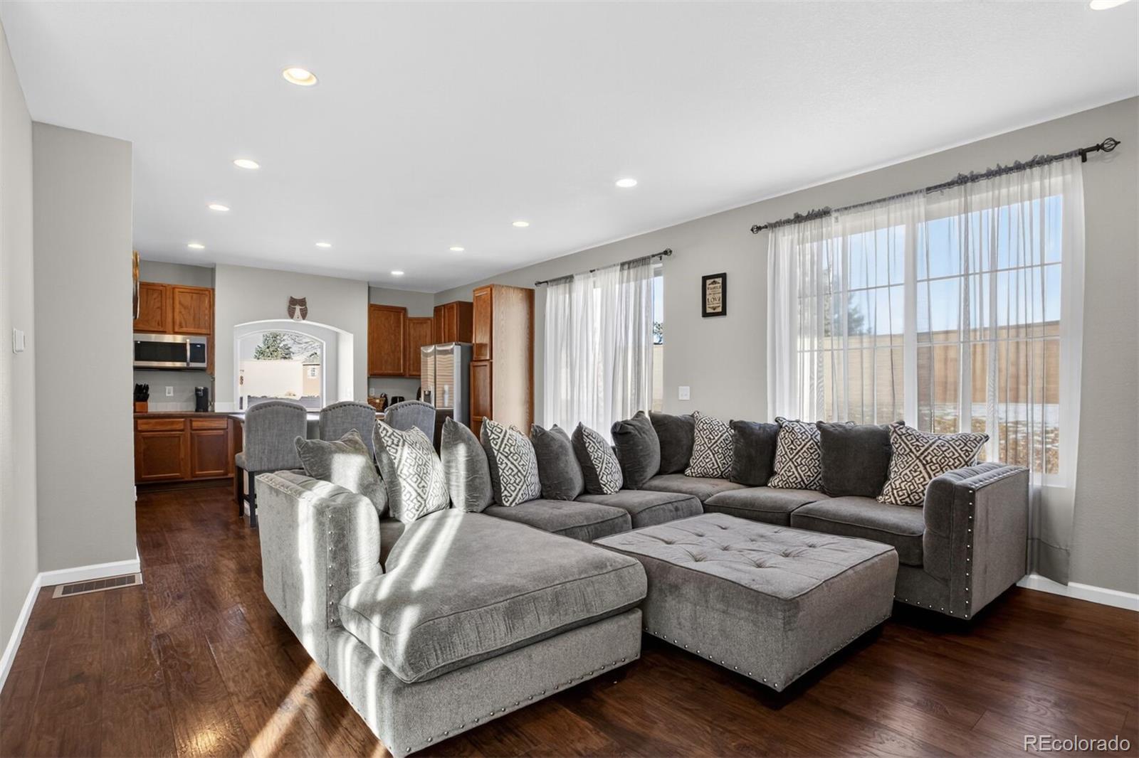 MLS Image #2 for 10968  dayton way,commerce city, Colorado