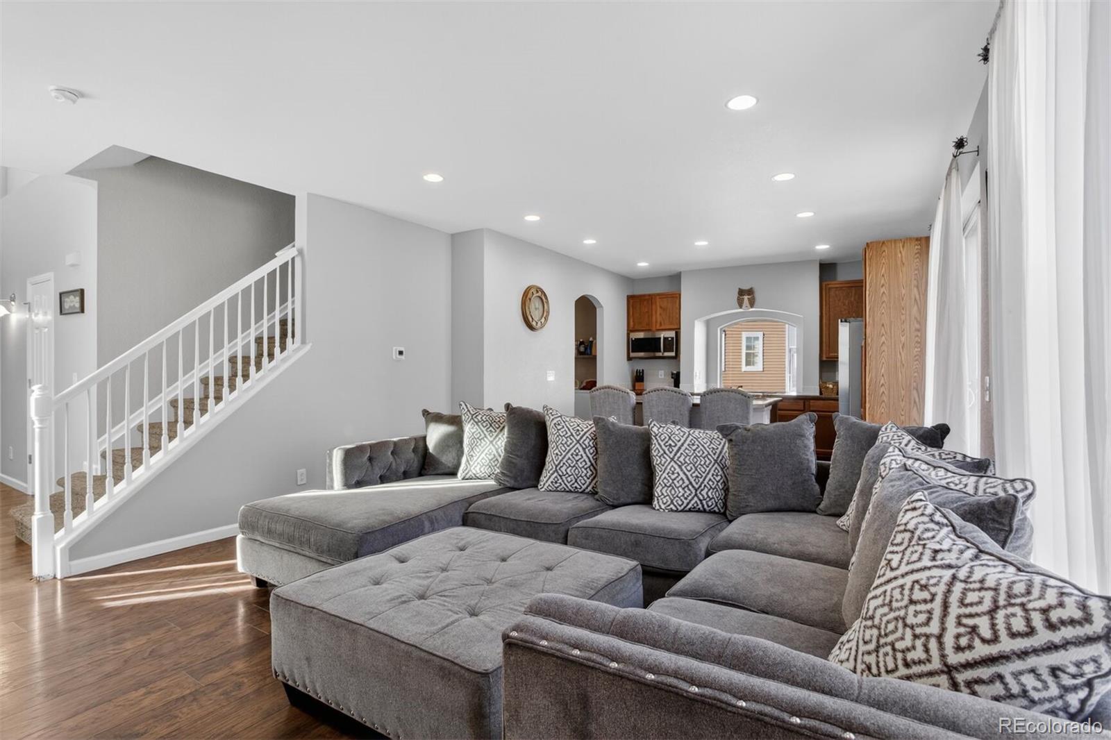 MLS Image #4 for 10968  dayton way,commerce city, Colorado