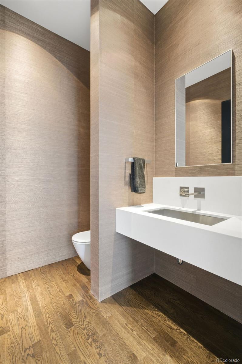 MLS Image #12 for 270 s clermont street,denver, Colorado
