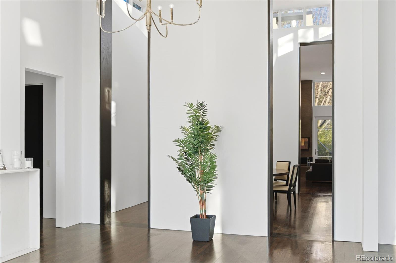 MLS Image #14 for 270 s clermont street,denver, Colorado
