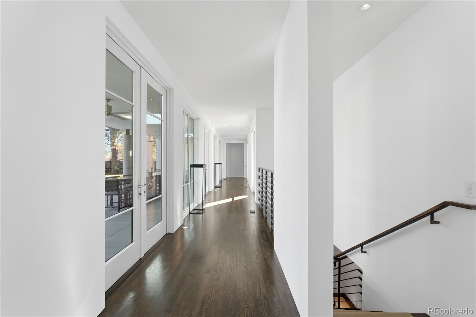 MLS Image #21 for 270 s clermont street,denver, Colorado