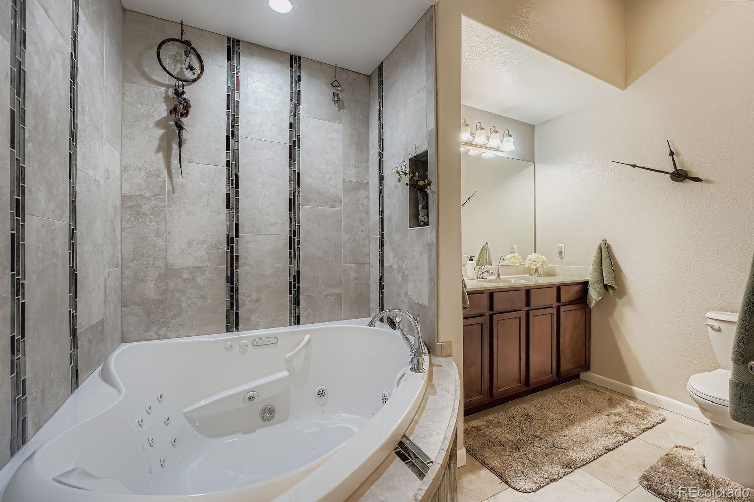 MLS Image #23 for 19393 e asbury drive a,aurora, Colorado