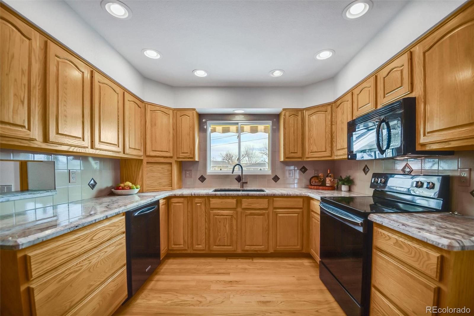 MLS Image #11 for 508  4th street,frederick, Colorado