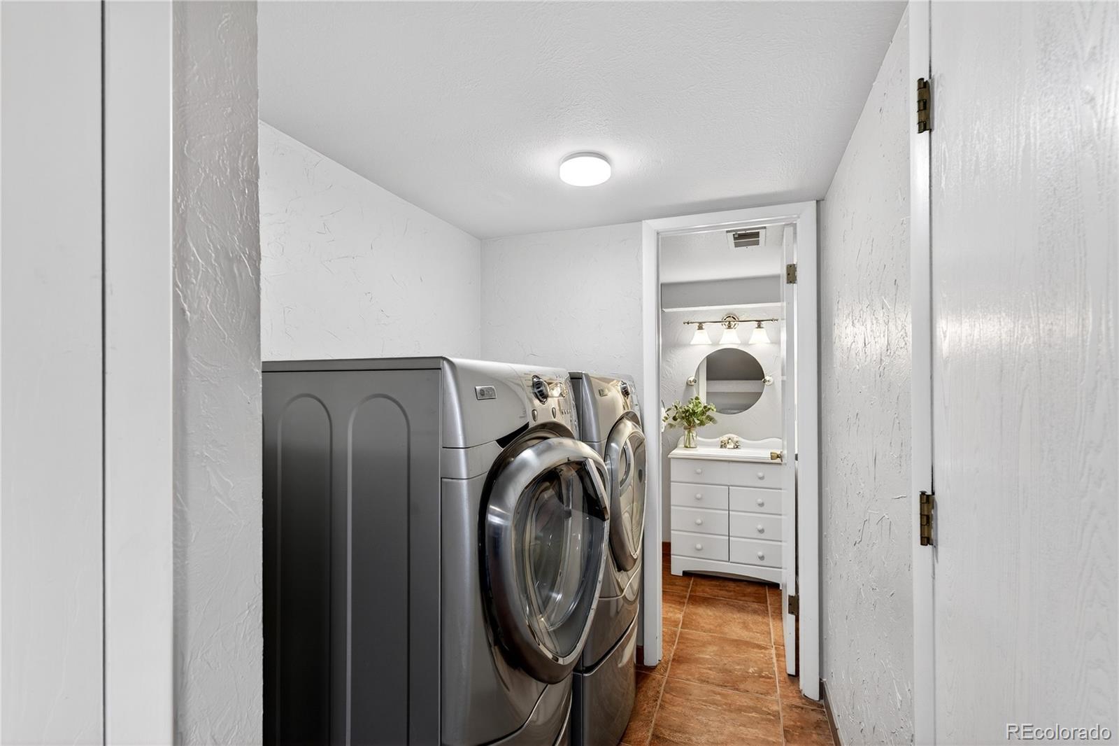 MLS Image #26 for 16221 w 56th place,golden, Colorado