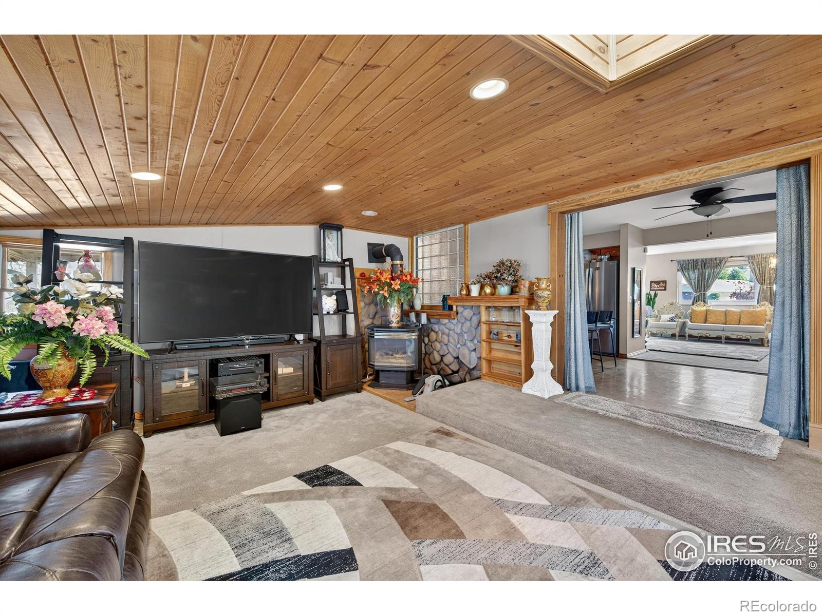 MLS Image #13 for 351 s peoria circle,aurora, Colorado