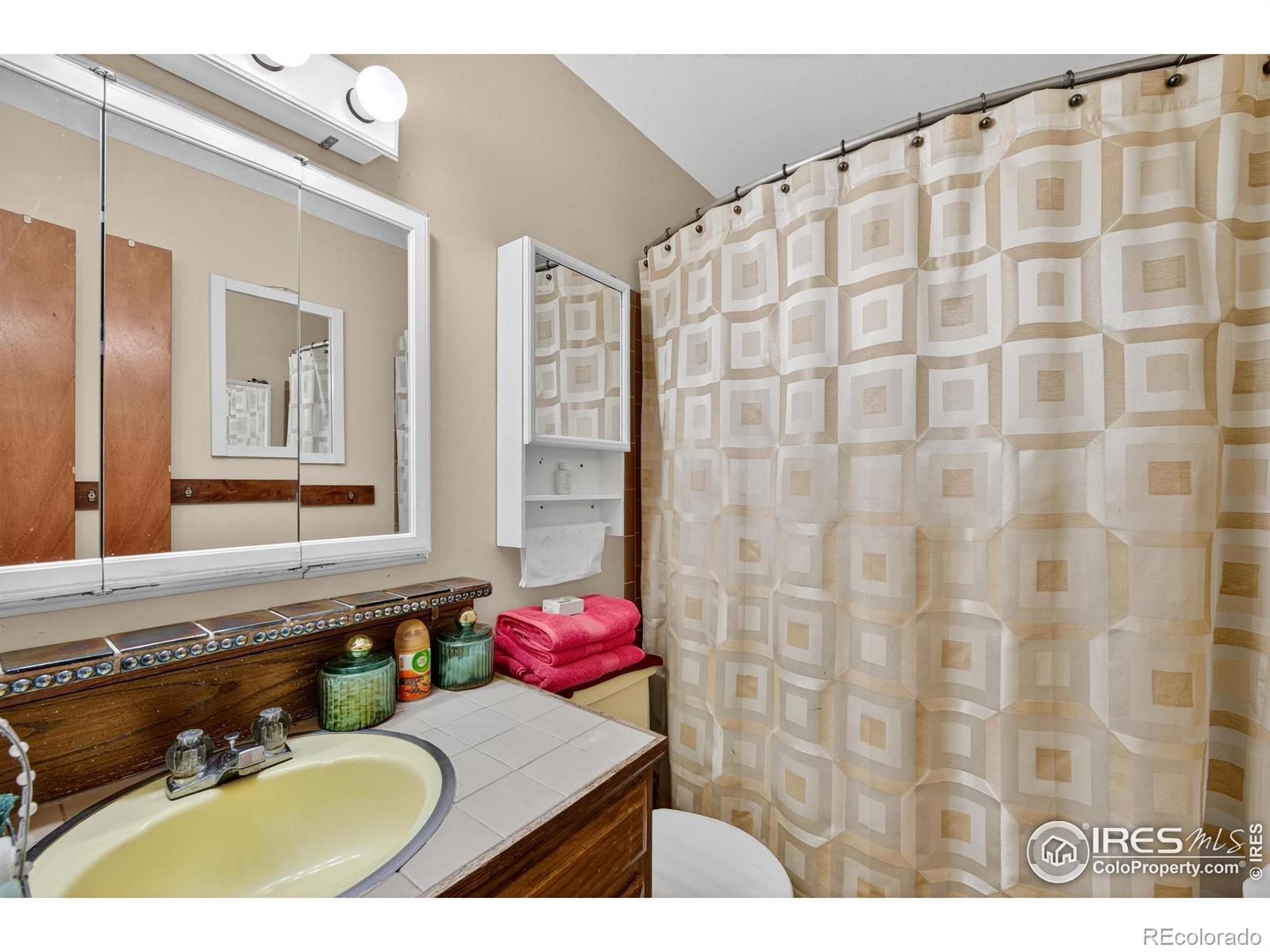 MLS Image #19 for 351 s peoria circle,aurora, Colorado