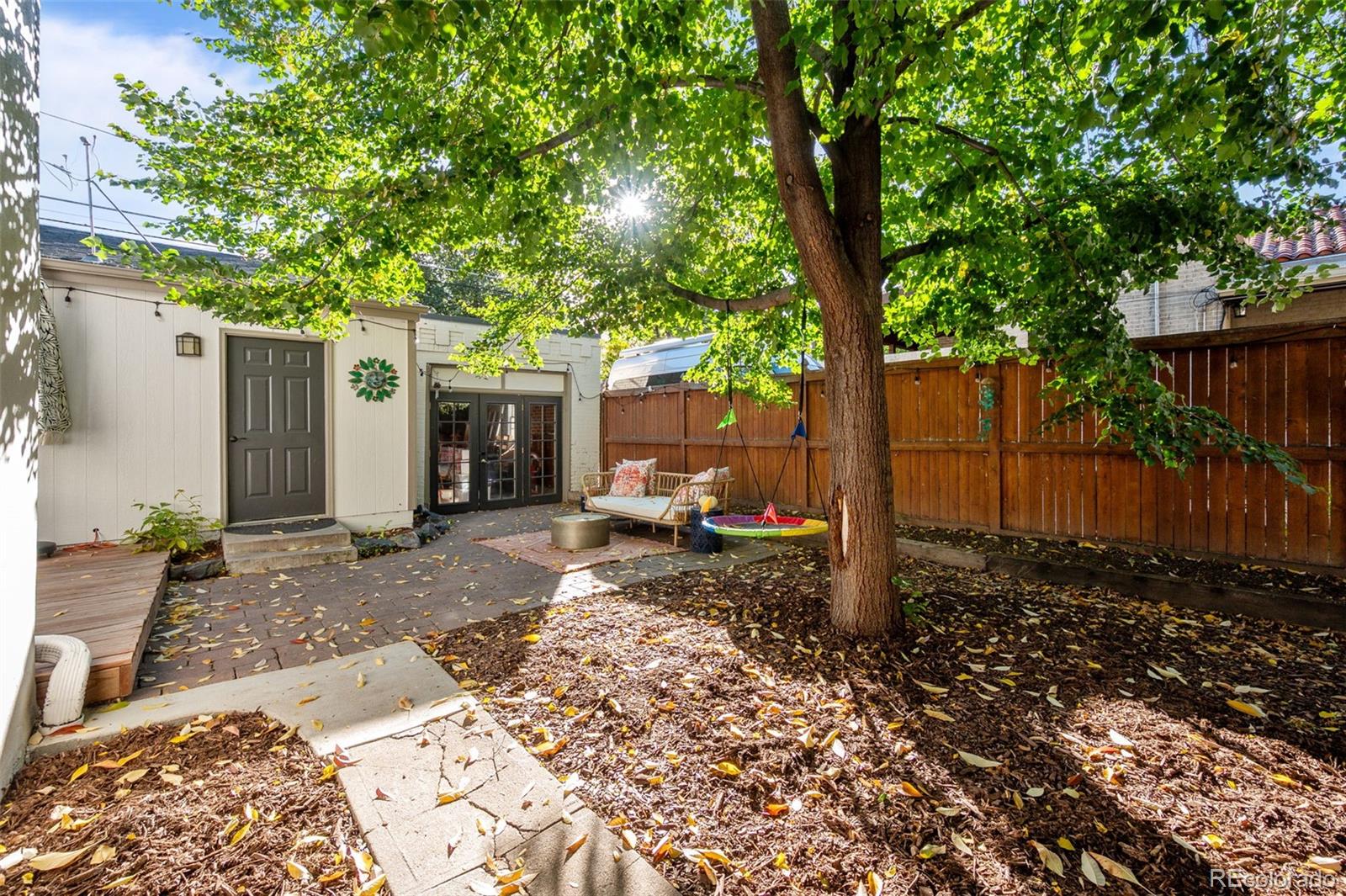 MLS Image #23 for 2620  bellaire street,denver, Colorado