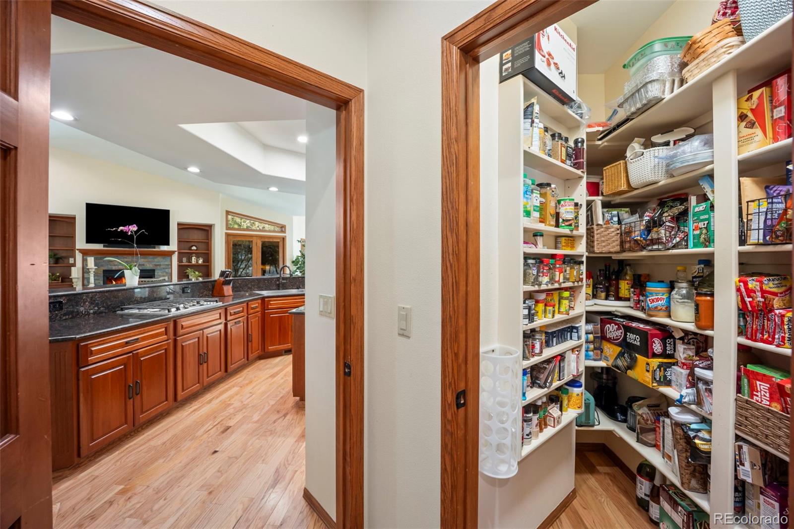 MLS Image #20 for 7405  winding oaks drive,colorado springs, Colorado