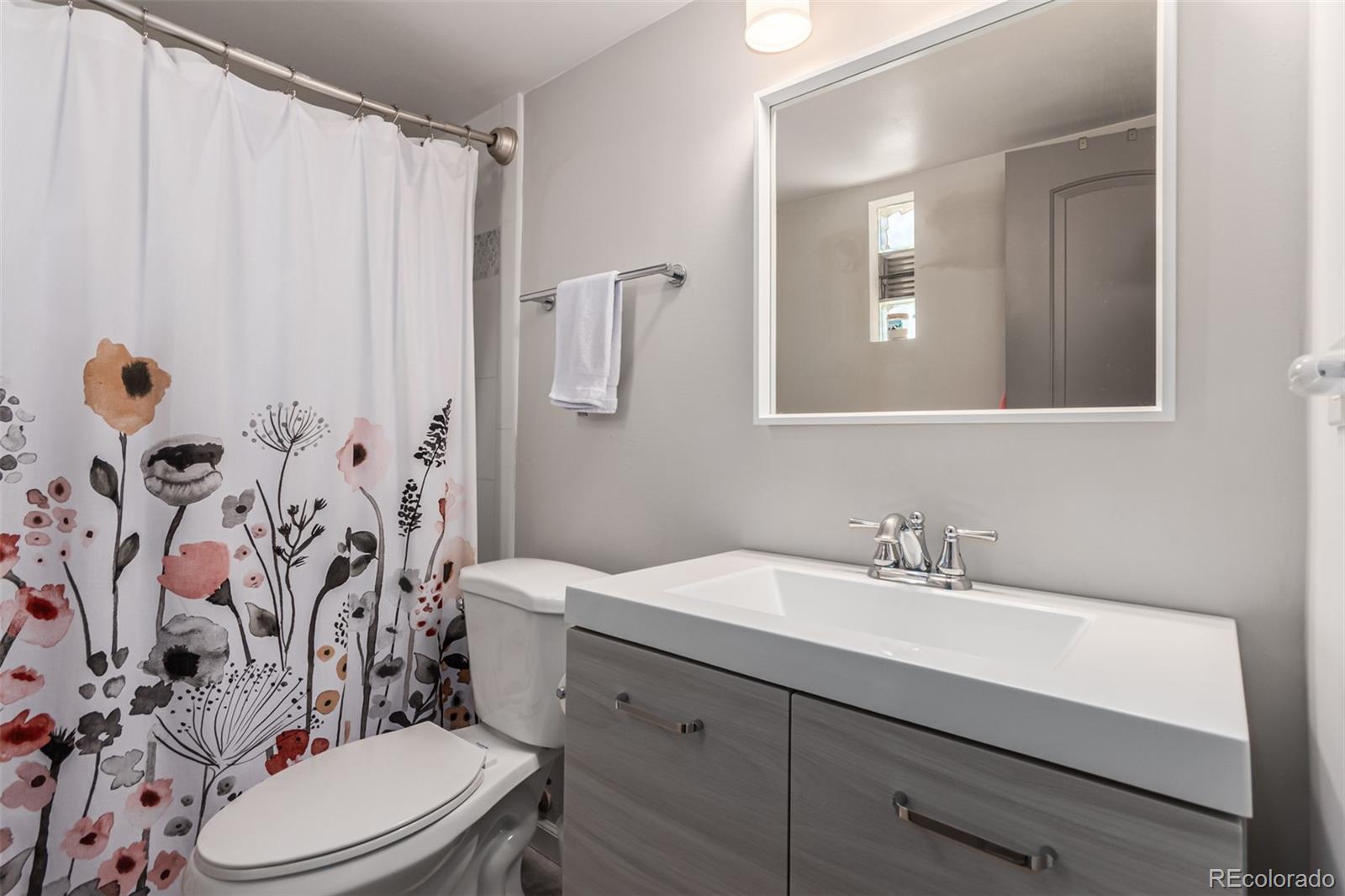MLS Image #10 for 8060 e girard avenue 719,denver, Colorado