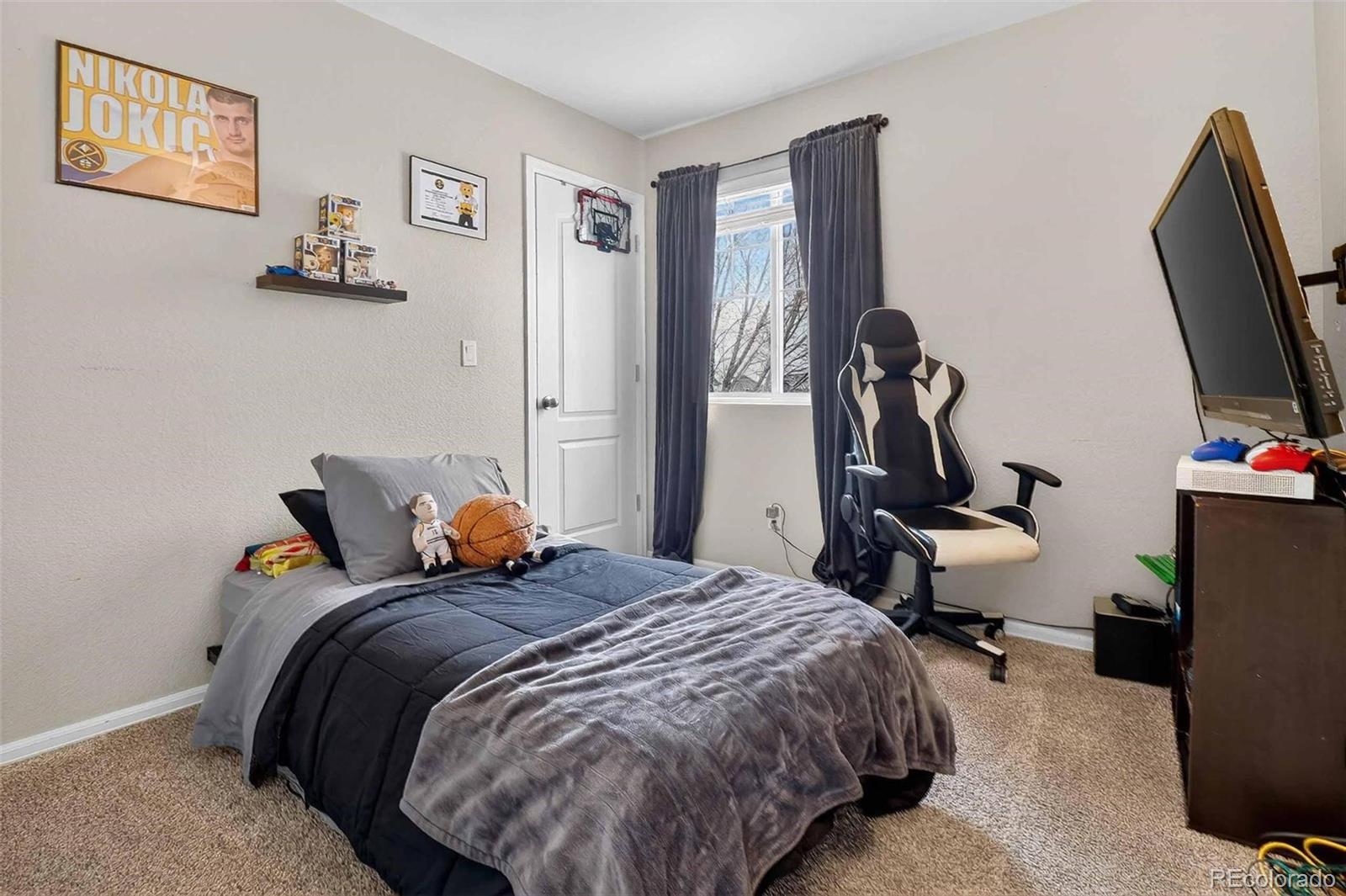 MLS Image #13 for 26010 e byers place,aurora, Colorado