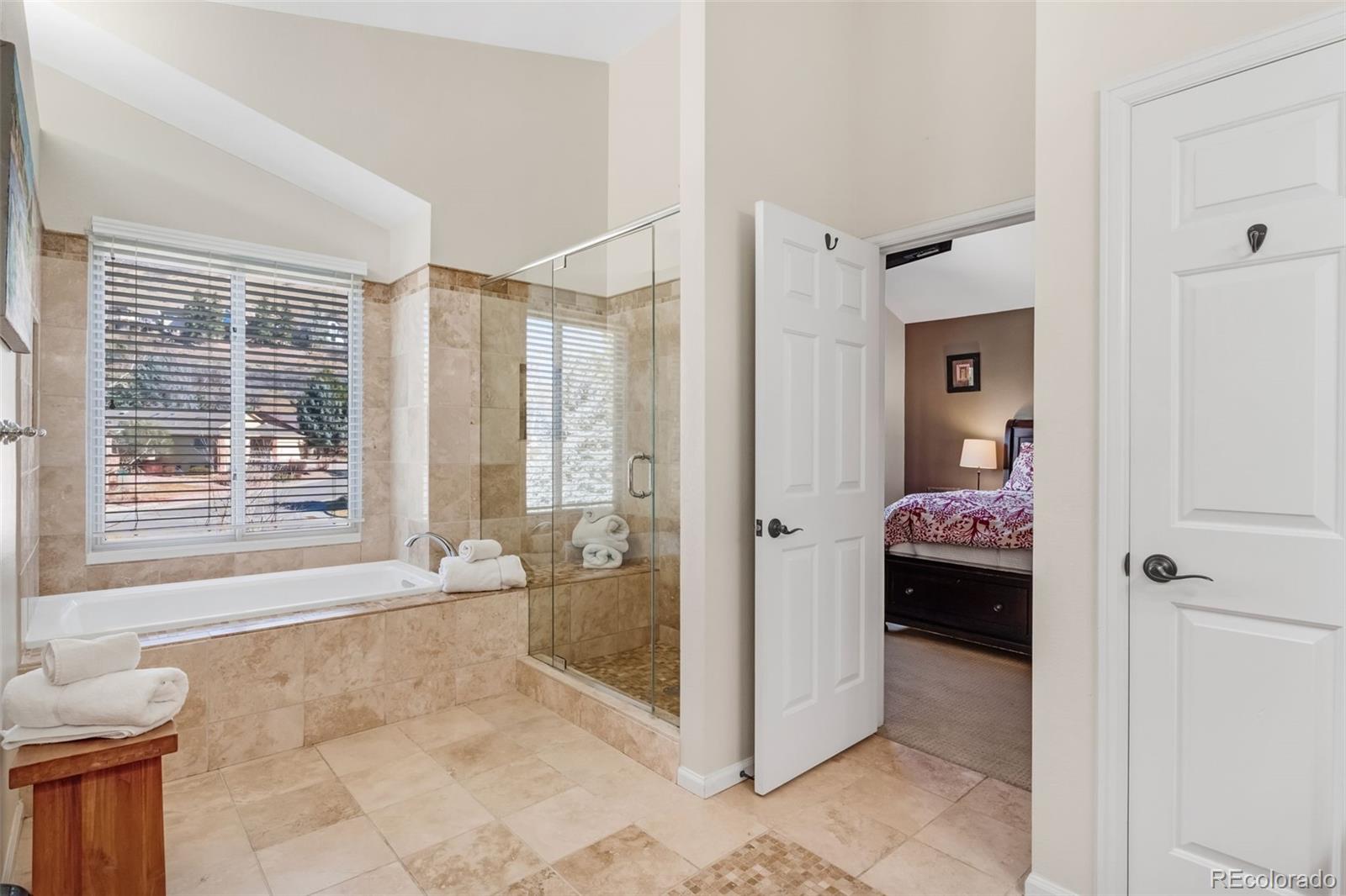 MLS Image #14 for 935  meadow run,golden, Colorado