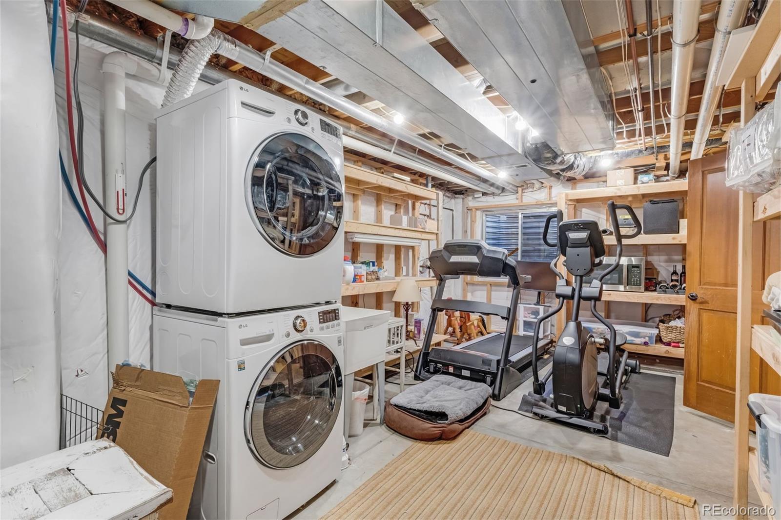 MLS Image #23 for 935  meadow run,golden, Colorado