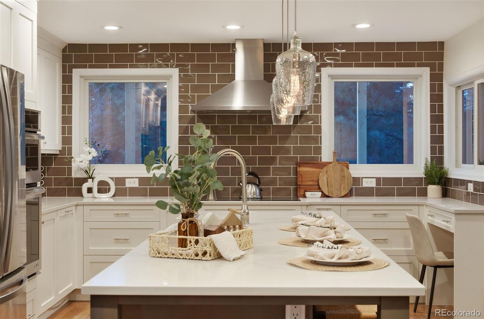 MLS Image #10 for 7157 s adams circle,centennial, Colorado
