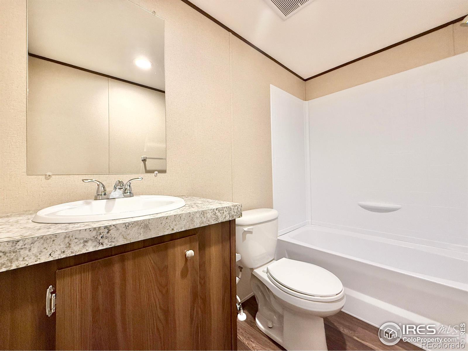 MLS Image #14 for 125  birch street,log lane village, Colorado