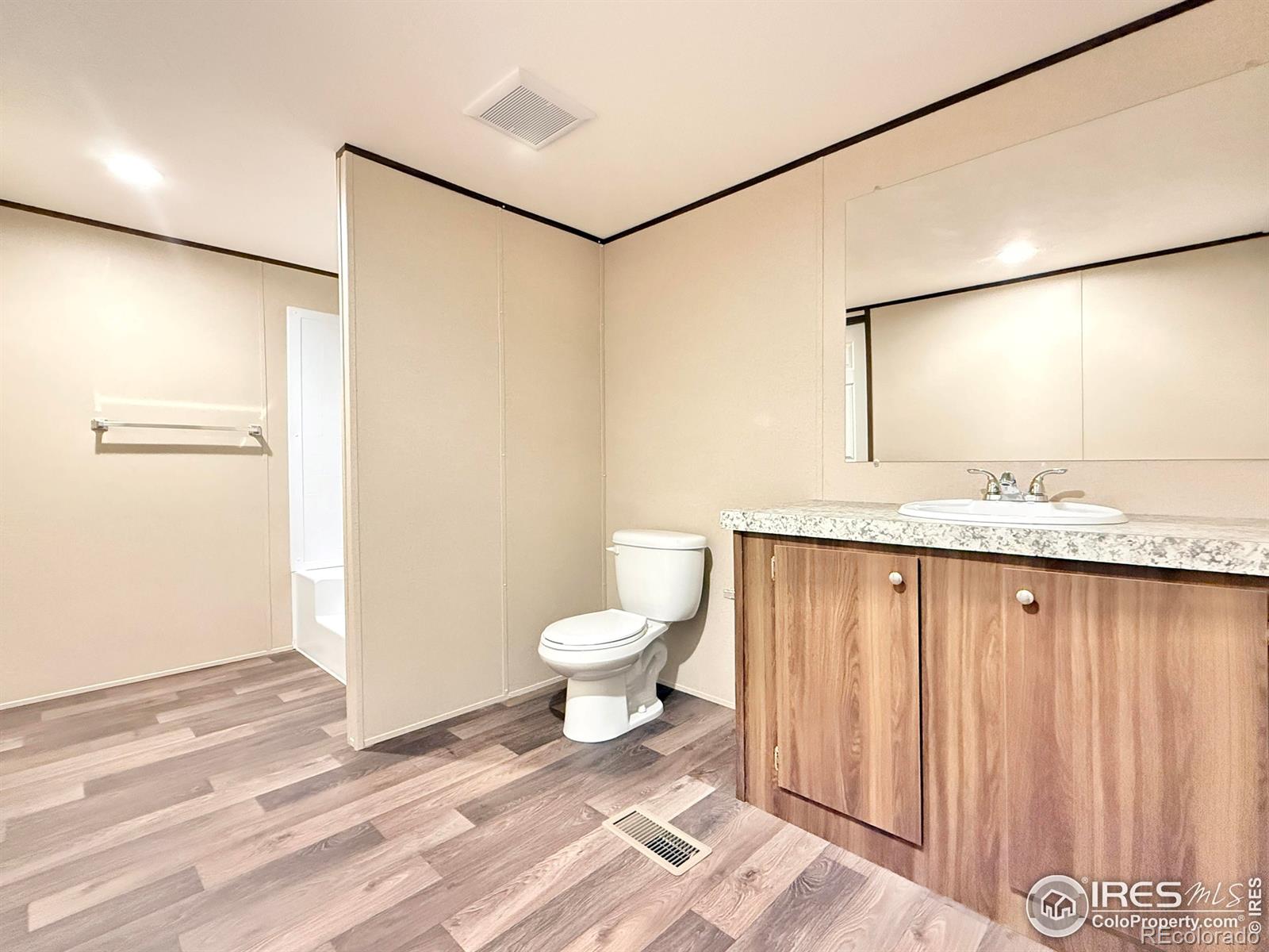 MLS Image #8 for 125  birch street,log lane village, Colorado