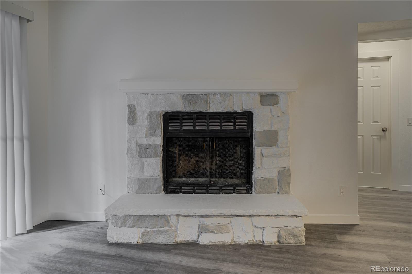 MLS Image #2 for 4283 s salida way 8,aurora, Colorado