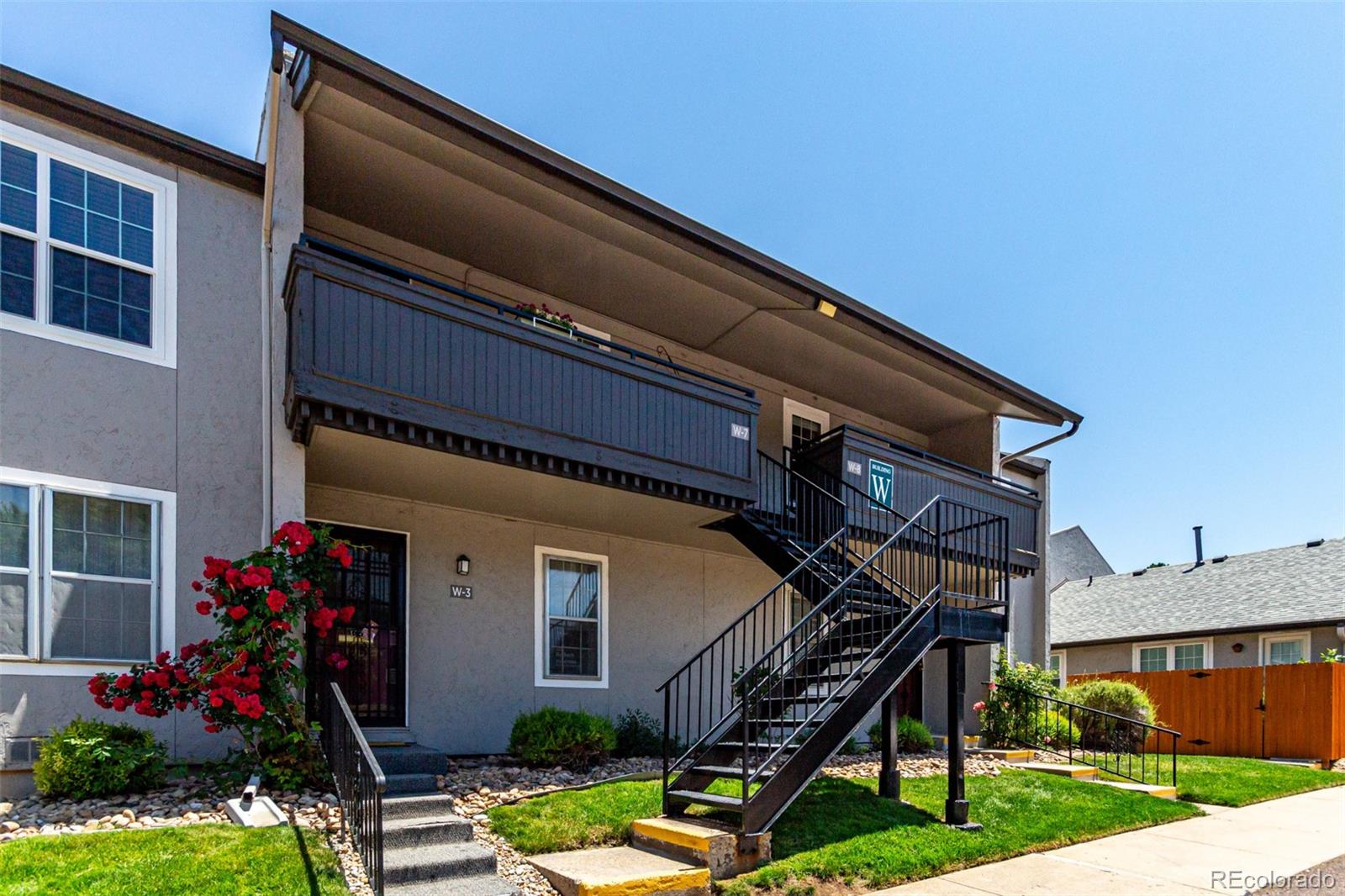 MLS Image #1 for 2301 e fremont avenue w08,centennial, Colorado