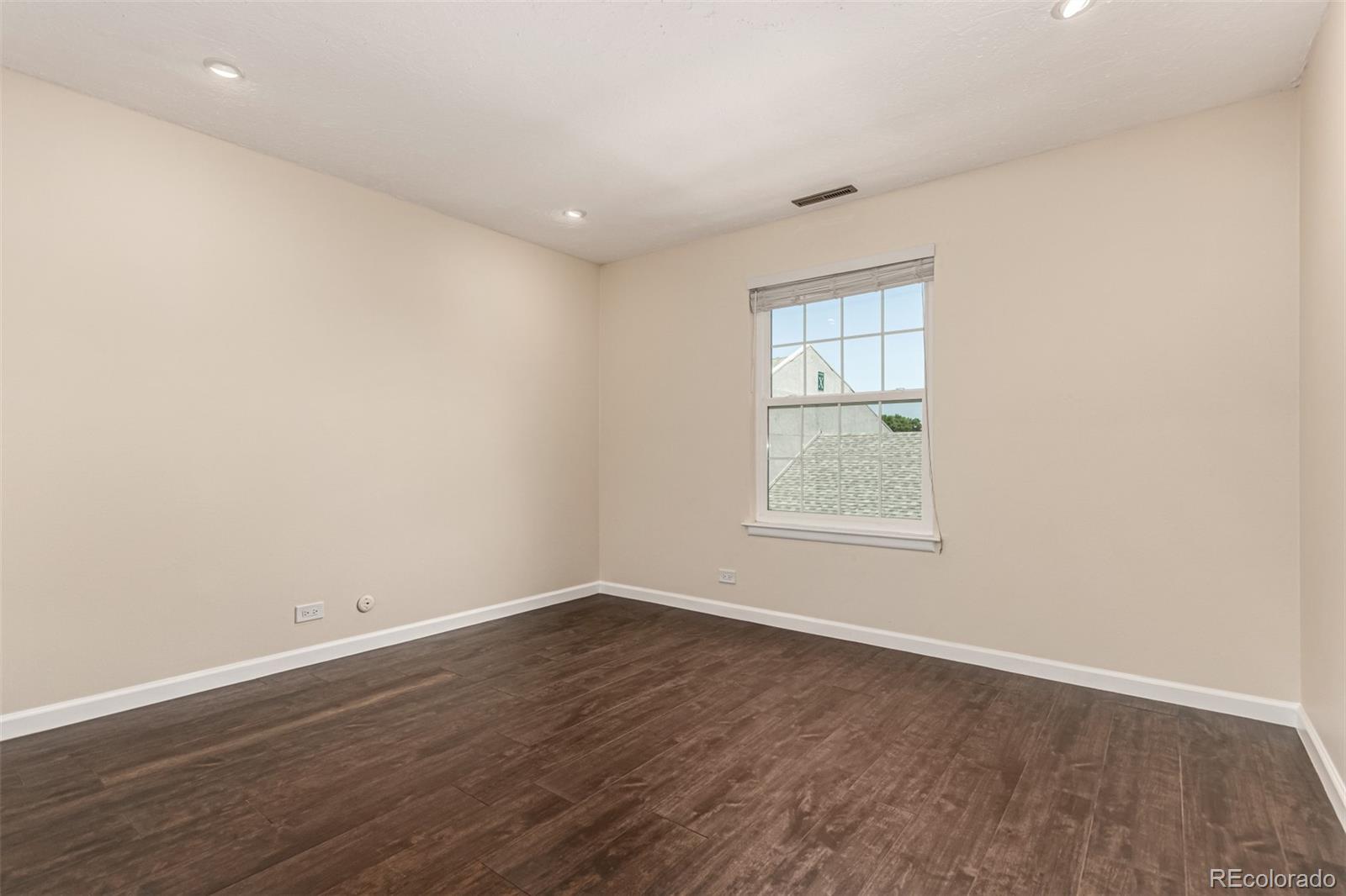 MLS Image #22 for 2301 e fremont avenue w08,centennial, Colorado