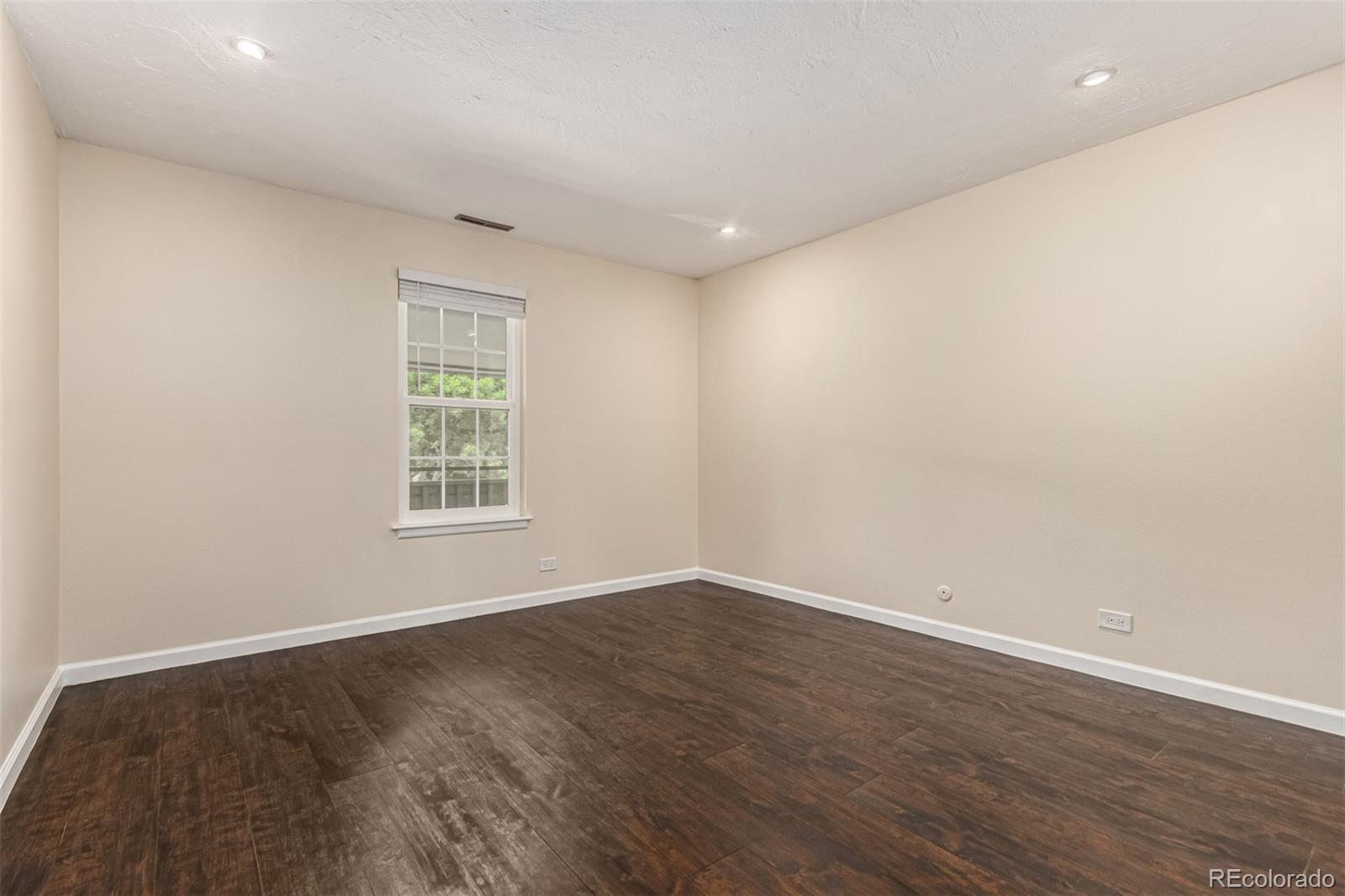 MLS Image #24 for 2301 e fremont avenue w08,centennial, Colorado