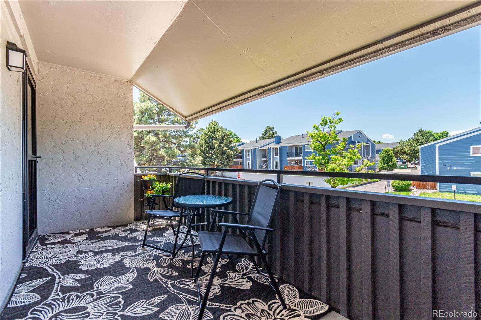 MLS Image #3 for 2301 e fremont avenue w08,centennial, Colorado