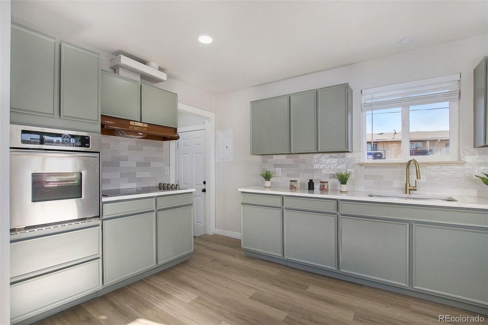 MLS Image #11 for 9100  camenisch way,denver, Colorado