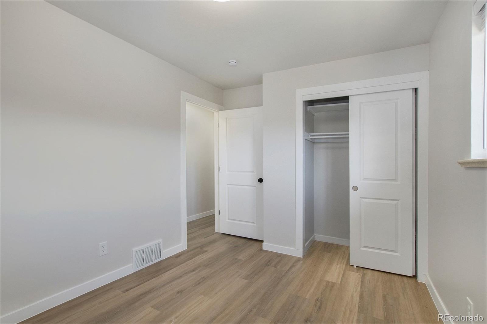 MLS Image #23 for 9100  camenisch way,denver, Colorado