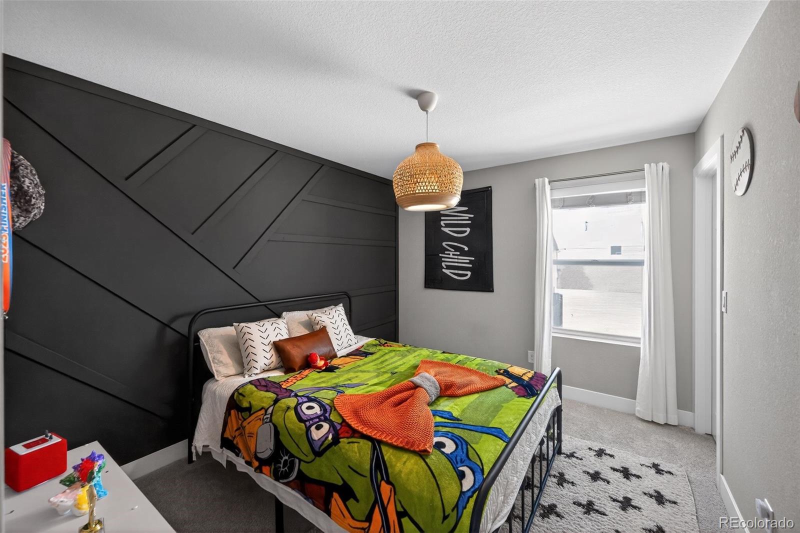 MLS Image #14 for 4785 n kittredge street,denver, Colorado