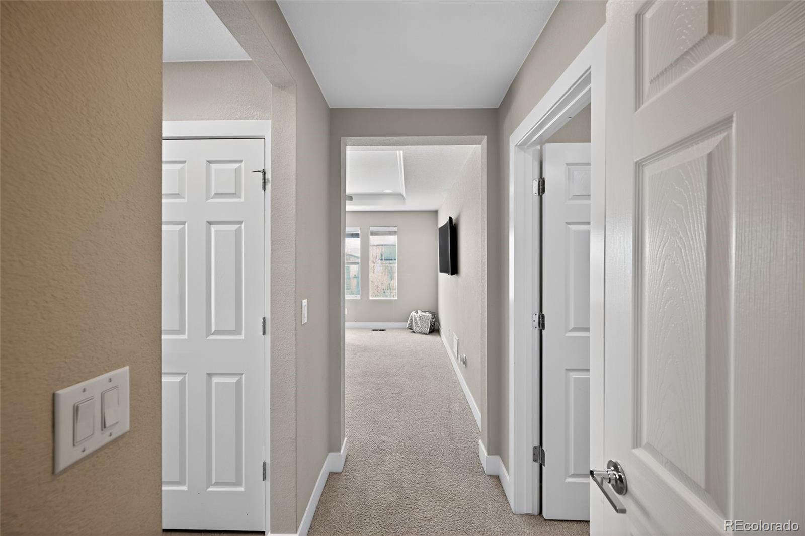 MLS Image #21 for 4785 n kittredge street,denver, Colorado
