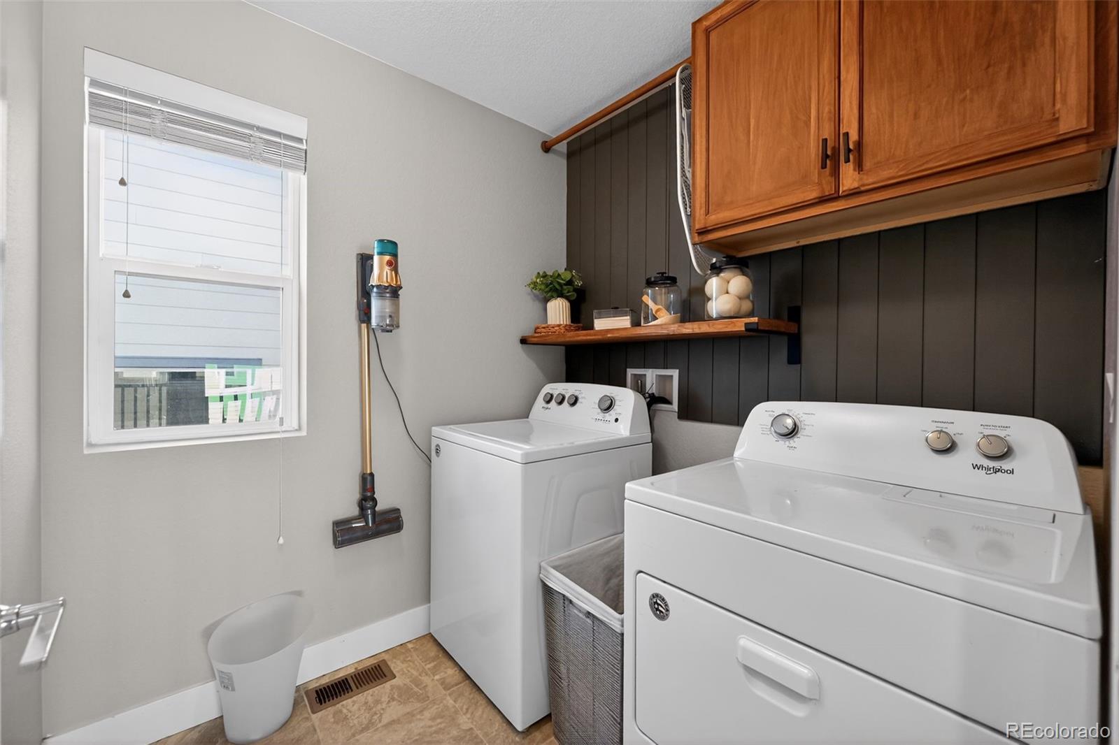 MLS Image #23 for 4785 n kittredge street,denver, Colorado