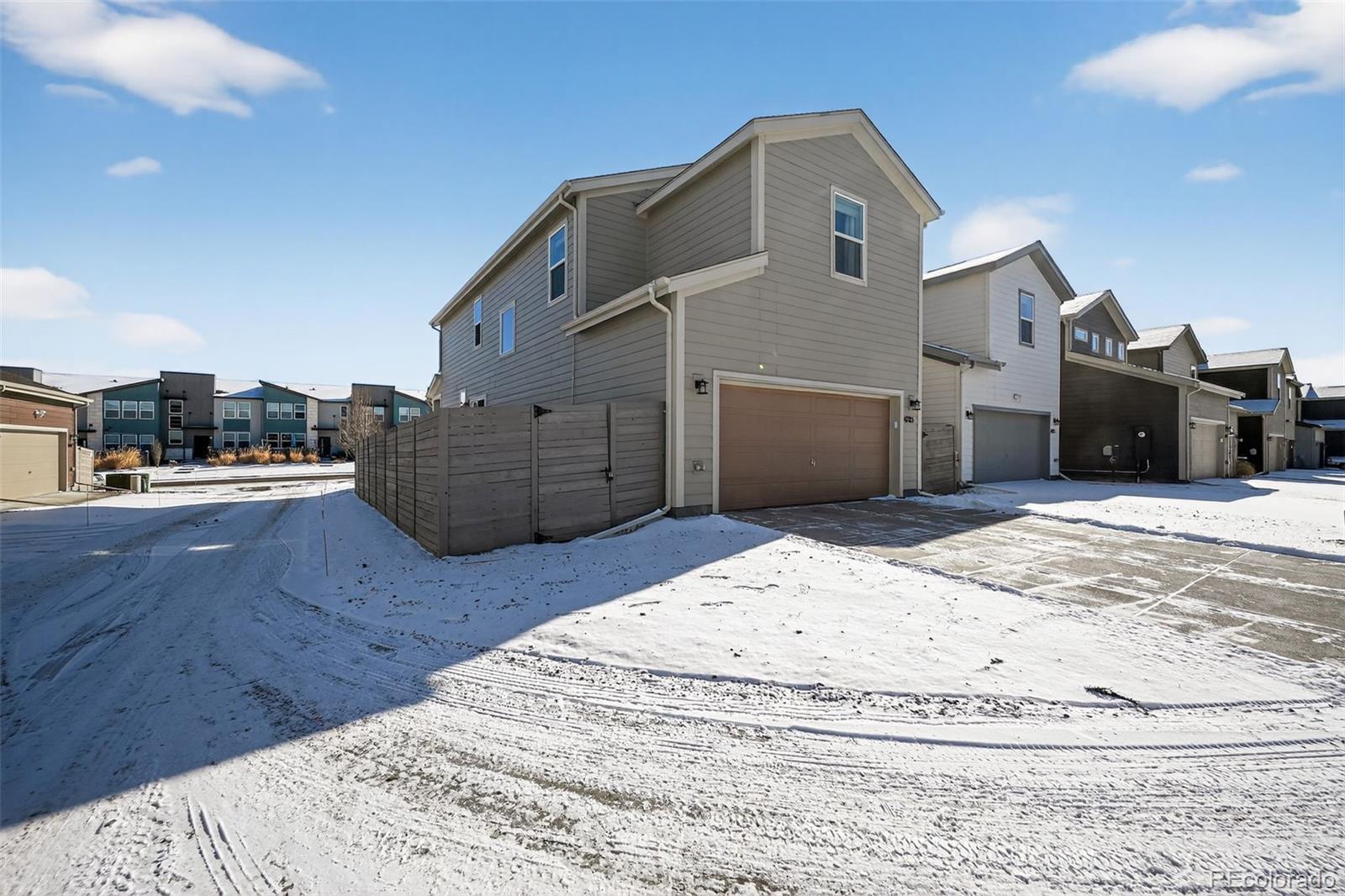 MLS Image #30 for 4785 n kittredge street,denver, Colorado