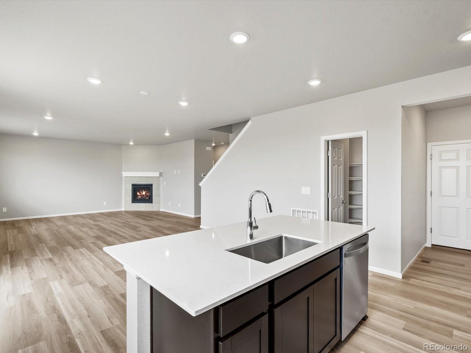MLS Image #12 for 8829  sedalia street,commerce city, Colorado
