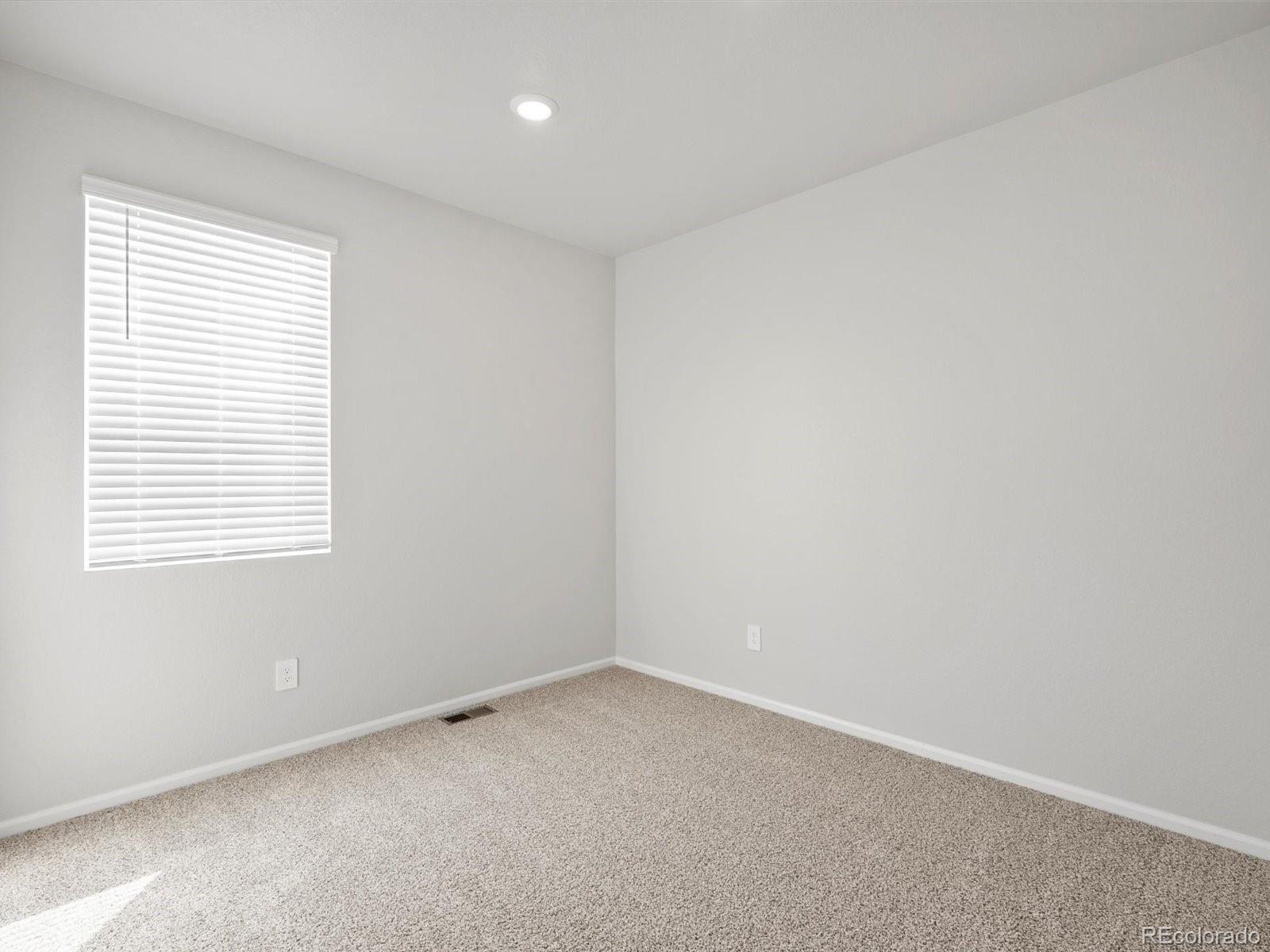 MLS Image #10 for 1593  colorado river drive,windsor, Colorado