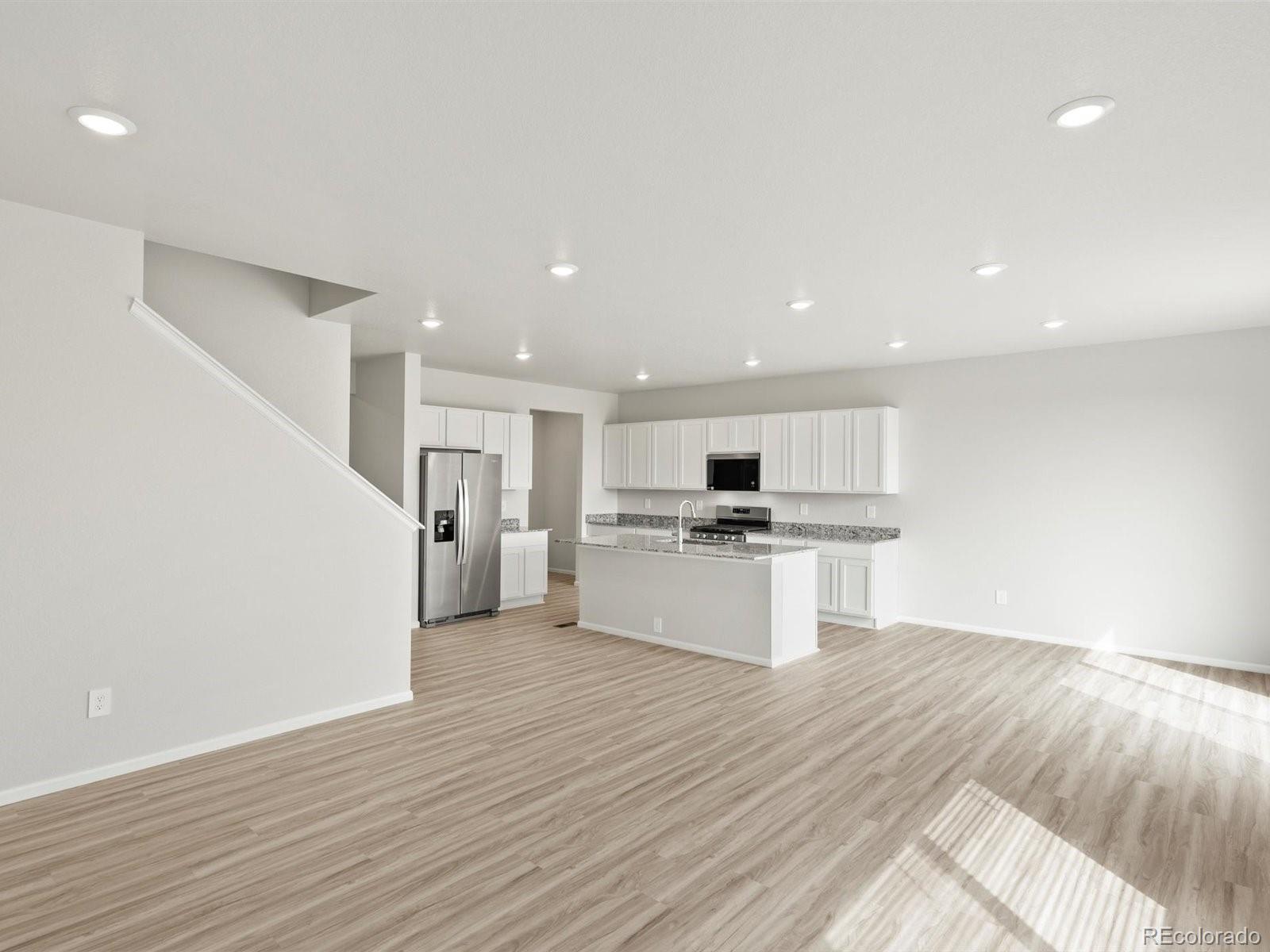 MLS Image #5 for 1593  colorado river drive,windsor, Colorado