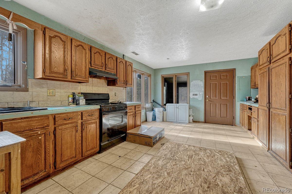 MLS Image #14 for 14425  black forest road,colorado springs, Colorado