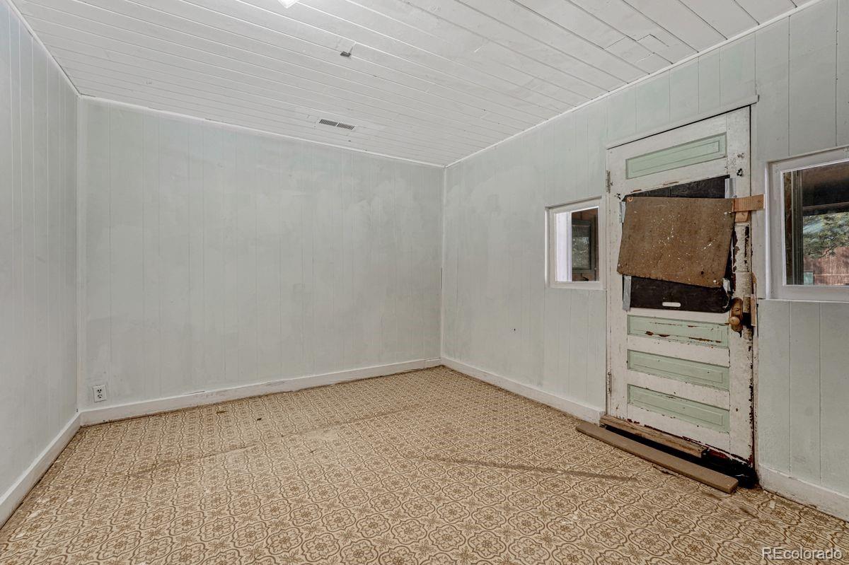 MLS Image #19 for 14425  black forest road,colorado springs, Colorado