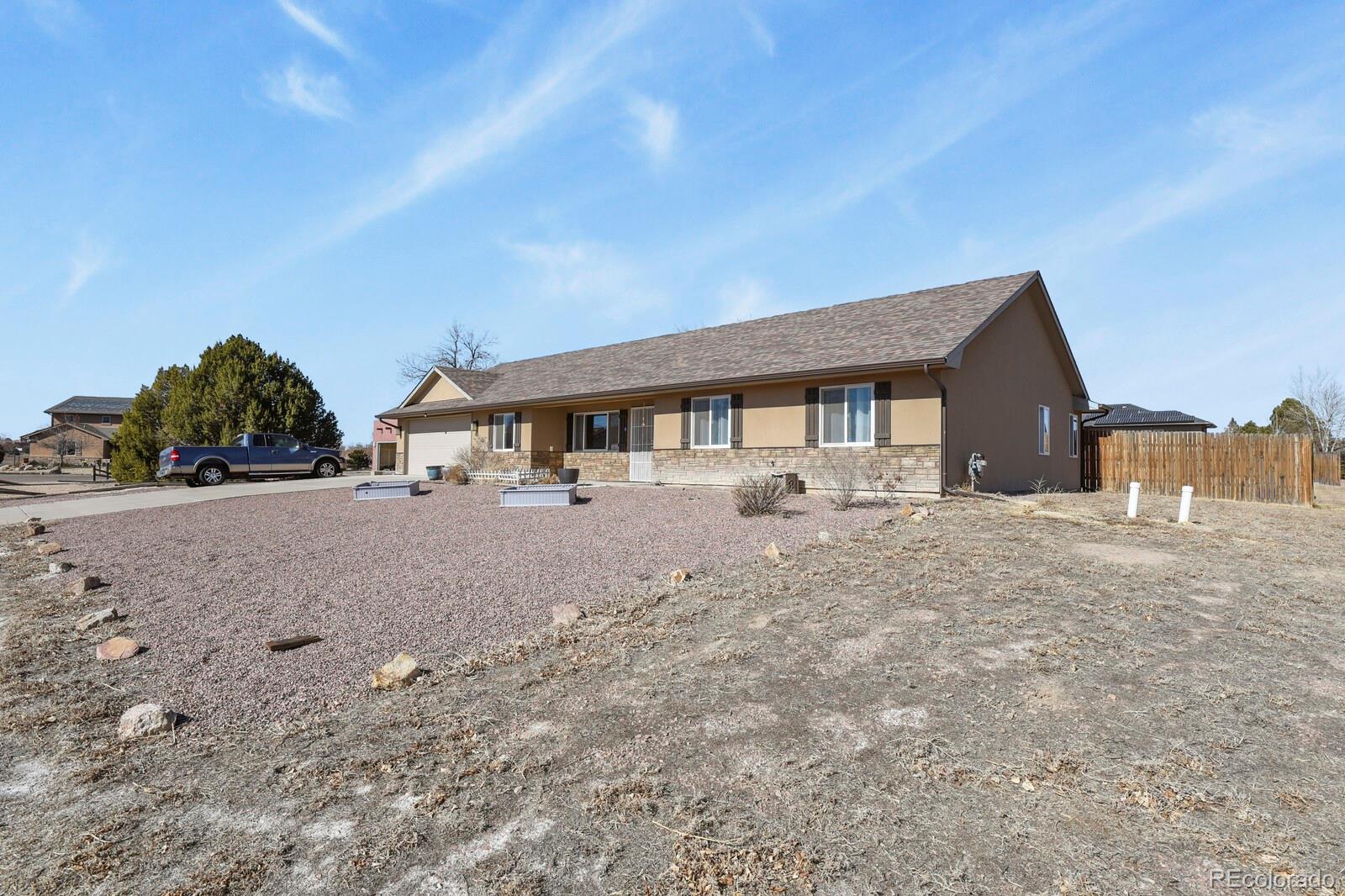 MLS Image #2 for 573 w archer plaza,pueblo, Colorado