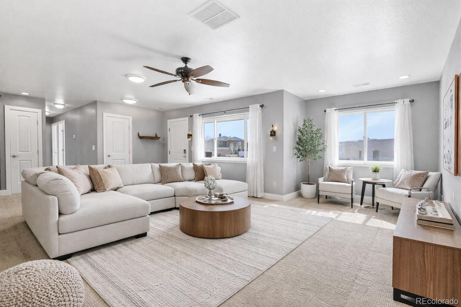 MLS Image #5 for 573 w archer plaza,pueblo, Colorado